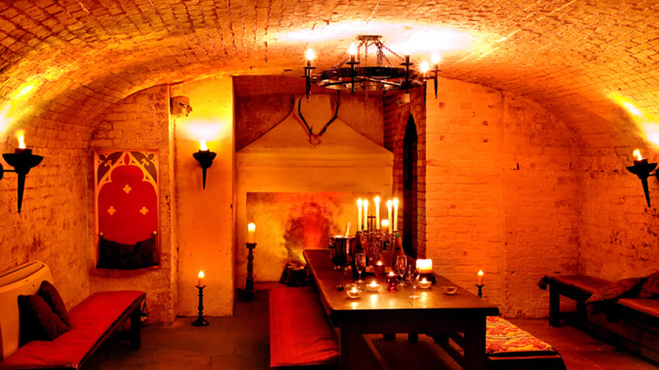 Dixie Arms Psychic Supper